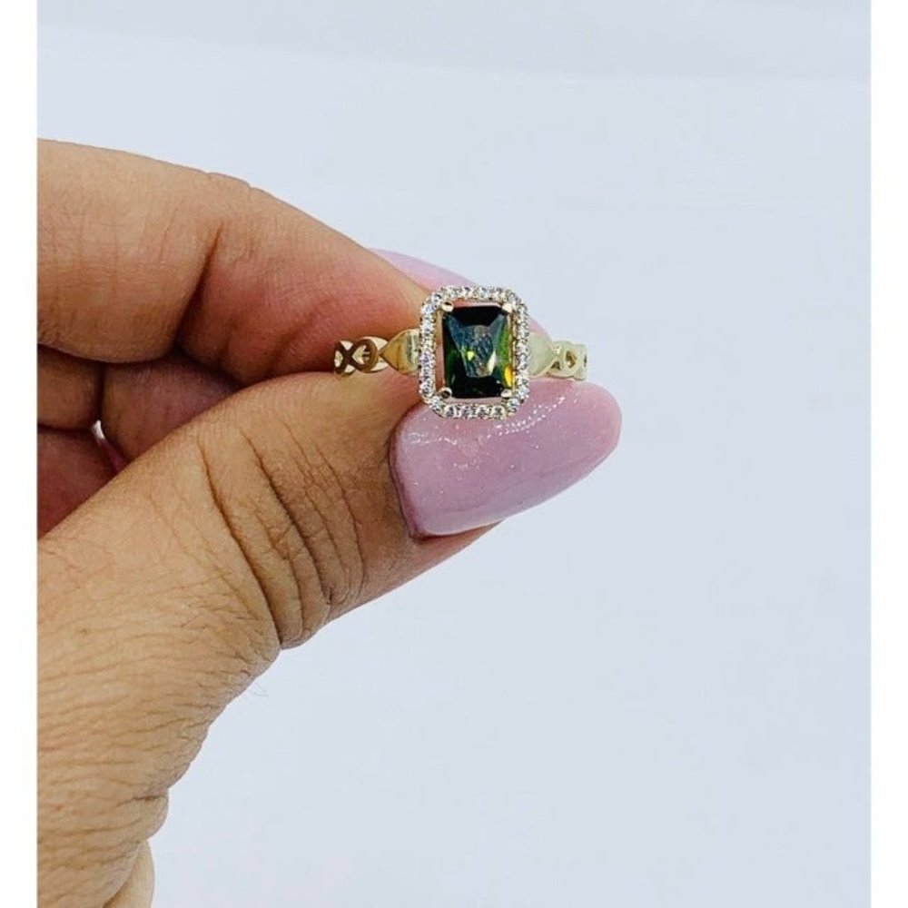 10k Solid Gold Ring Green Birthstone Peridot Augu… - image 2